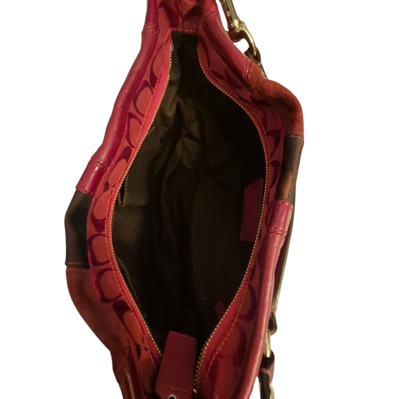 Coach Carly Patchwork Hobo shoulder bag. - Picture 8 of 13